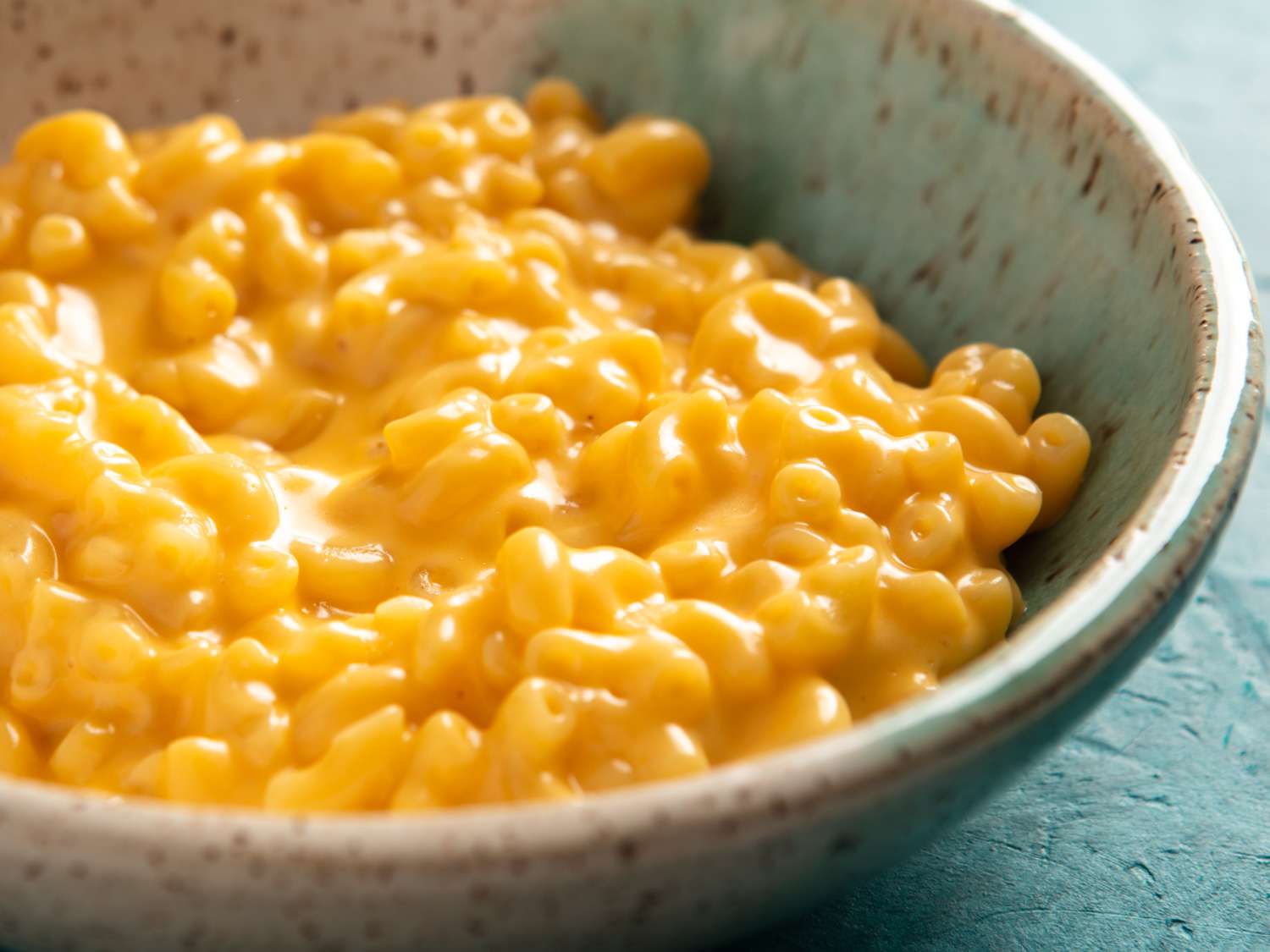 __opt__aboutcom__coeus__resources__content_migration__serious_eats__seriouseats.com__2021__02__20210214-stovetop-mac-cheese-reshoot-vicky-wasik-9-0760b642ca704cf8b2c5121a363a60a2